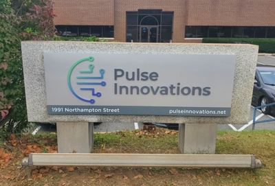 Exterior Signage Photo