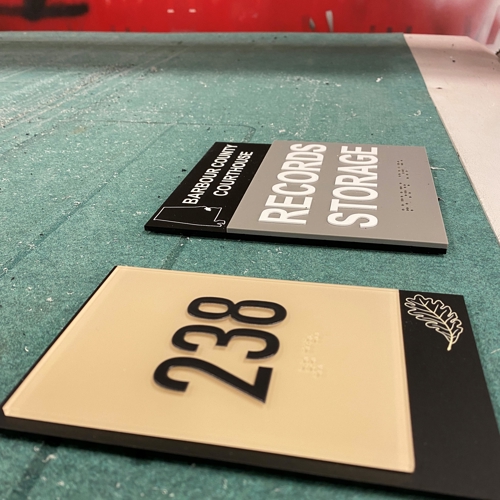 Custom Signs & Banners