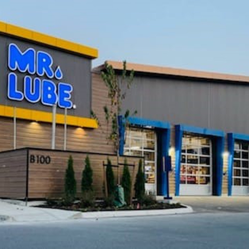 Mr Lube Exterior Signage