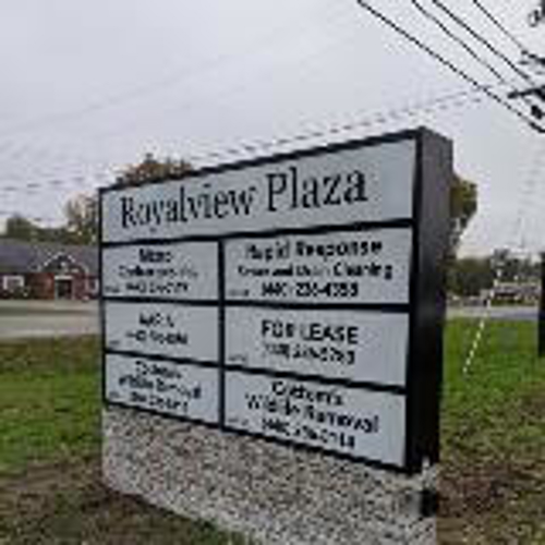 Custom Signs & Banners