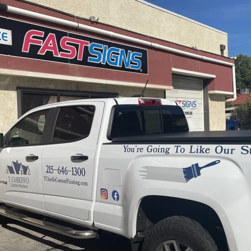 Vehicle lettering