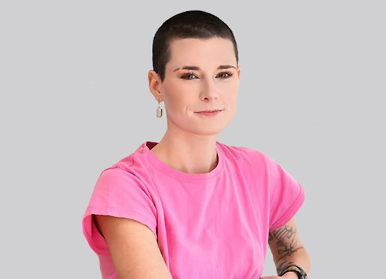 Carly   Armstrong  Photo