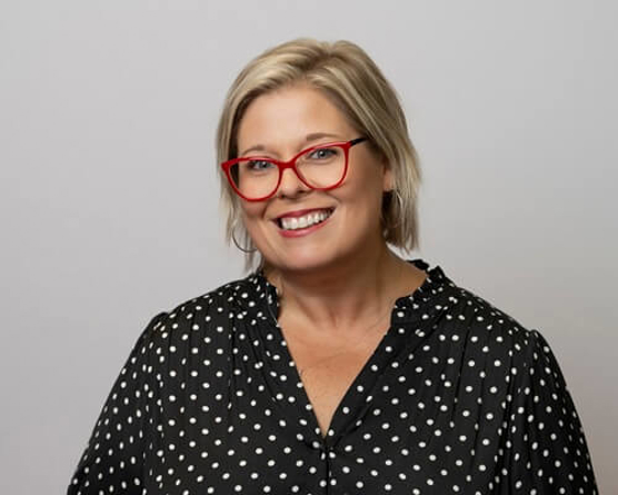 Jessica  Sorenson Photo